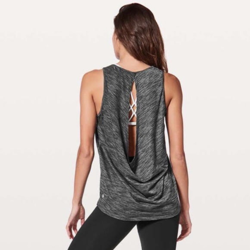 Lululemon Keyhole Tank - Picture 4 of 4